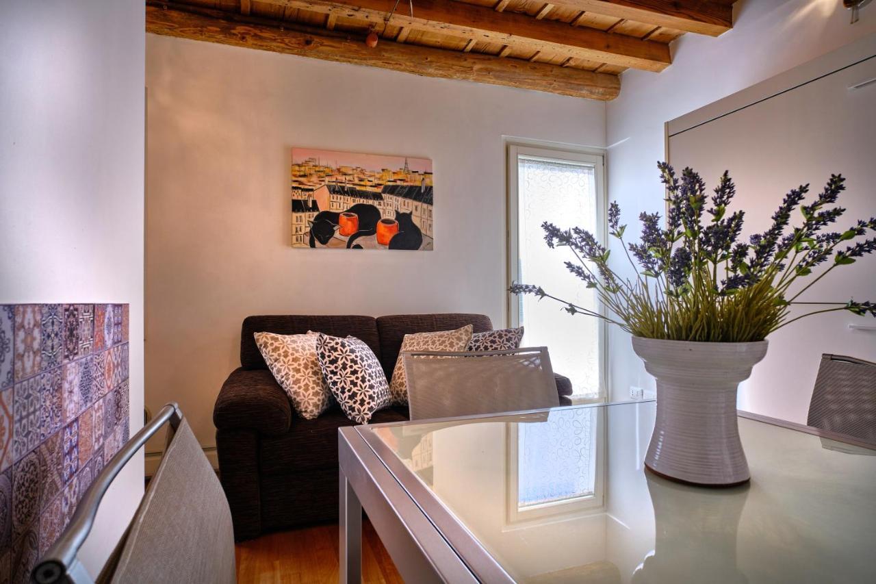 Il Vecchio Cortile Apartment Verona Ngoại thất bức ảnh